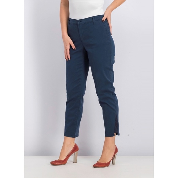 NWT Lila Ryan Stitch Fix The Jo Slim Chino w/ Contrast Insert Leg Detail Sz. 6 - Picture 1 of 4